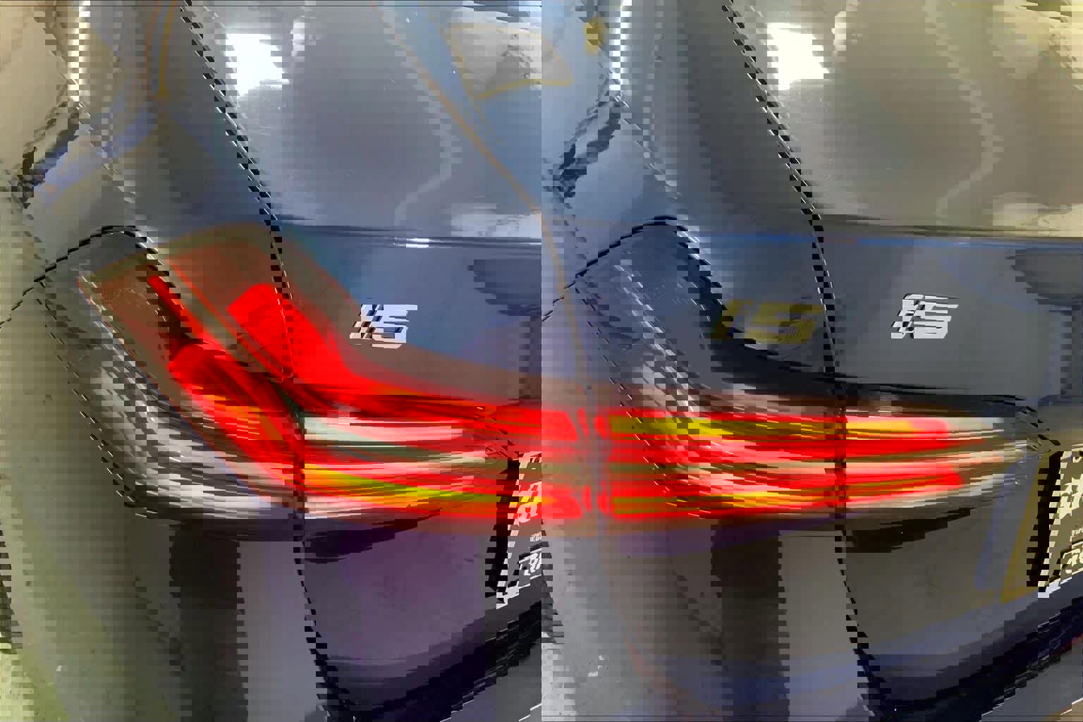 Used 2024 BMW i5 M60 image 28