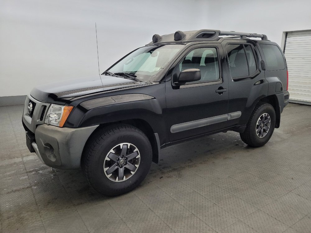 Used 2015 Nissan Xterra PRO-4X AWD/4WD image 2