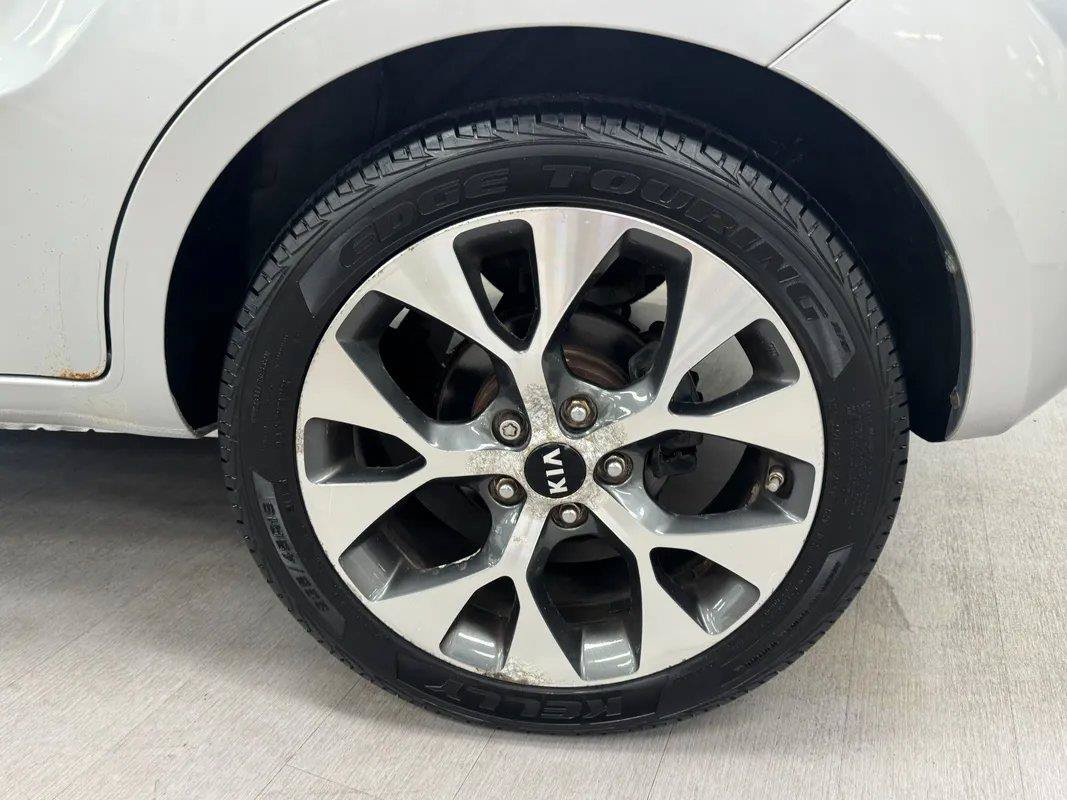 Used 2012 Kia Soul ! FWD image 36