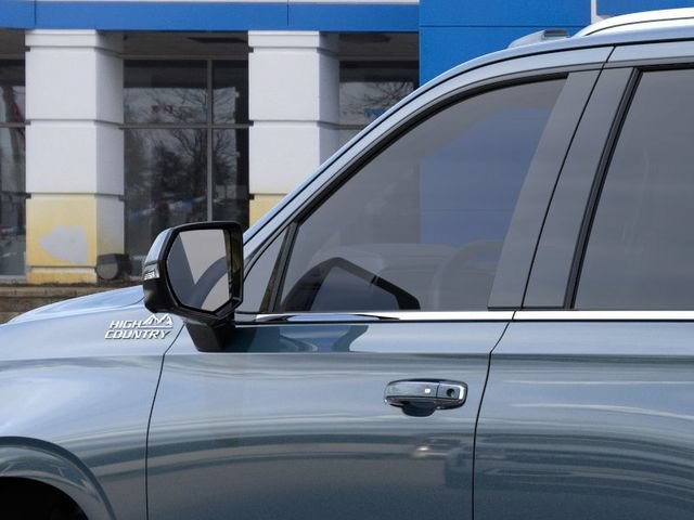 New 2026 Chevrolet Tahoe High Country AWD/4WD image 12