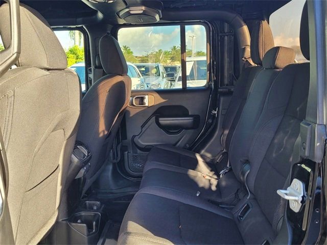 Used 2020 Jeep Gladiator Sport w/ Quick Order Package 23S image 8