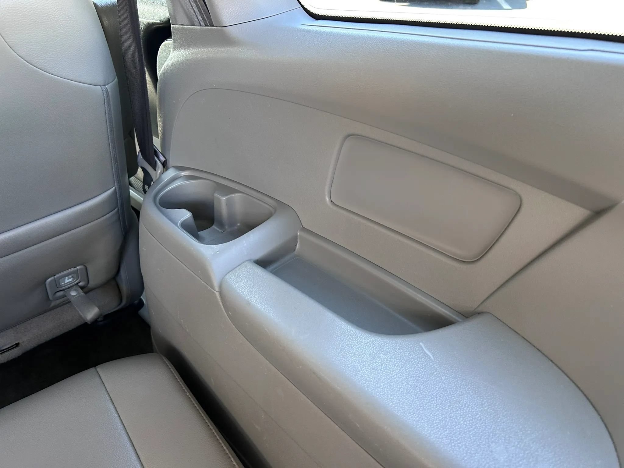 Used 2012 Honda Odyssey EX-L image 29