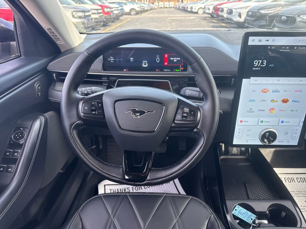 Used 2025 Ford Mustang Mach-E Select image 18