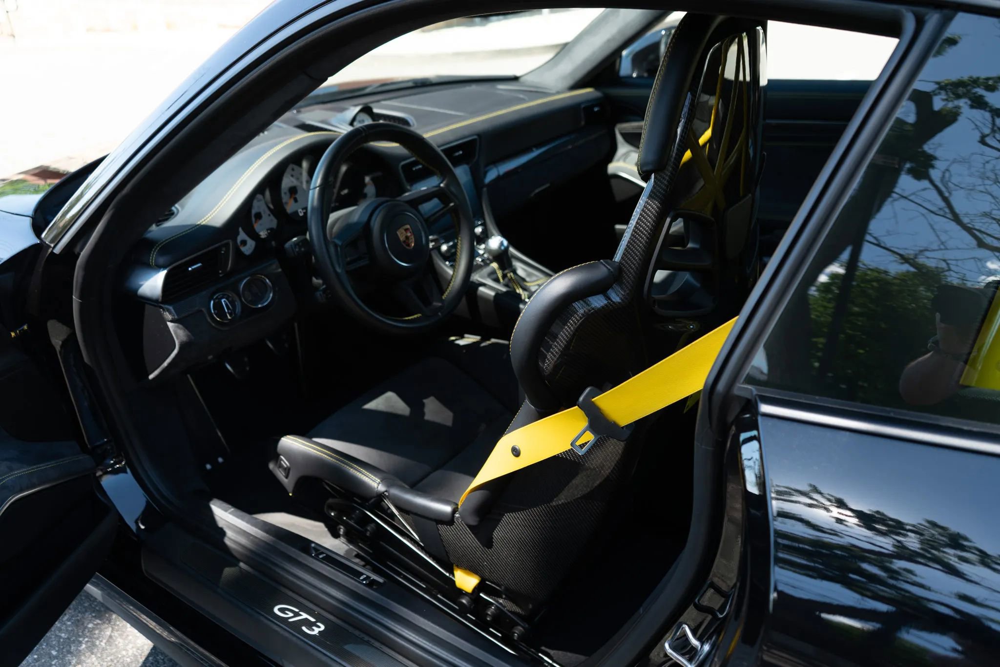 Used 2018 Porsche 911 GT3 RWD image 11