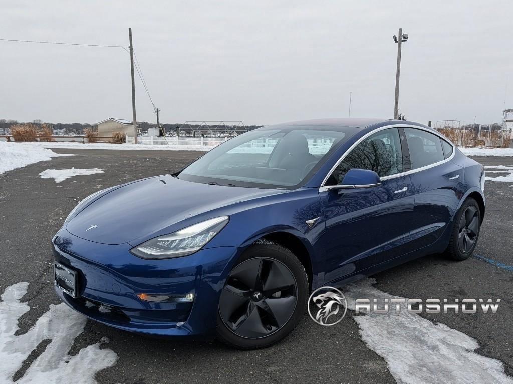 Used 2018 Tesla Model 3 Mid Range image 1