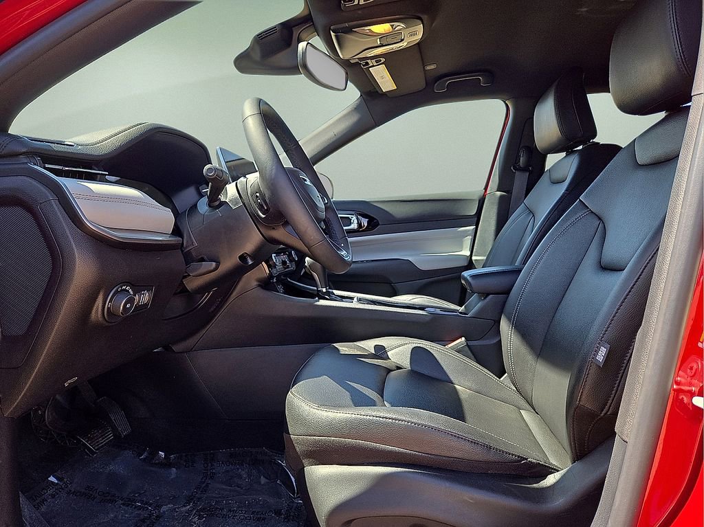 Used 2025 Jeep Compass Limited AWD/4WD image 24