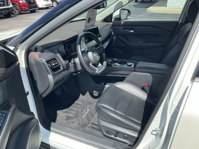 Used 2023 Nissan Rogue SL w/ SL Premium Package AWD/4WD image 10