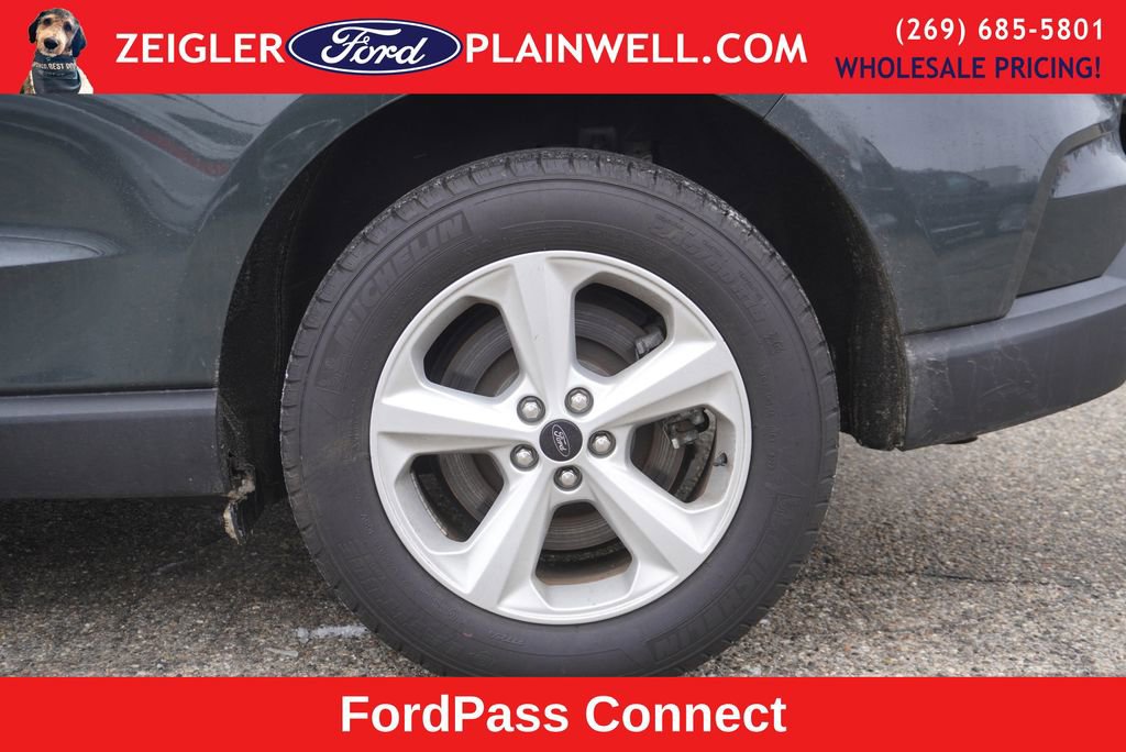 Used 2023 Ford Edge SE image 6