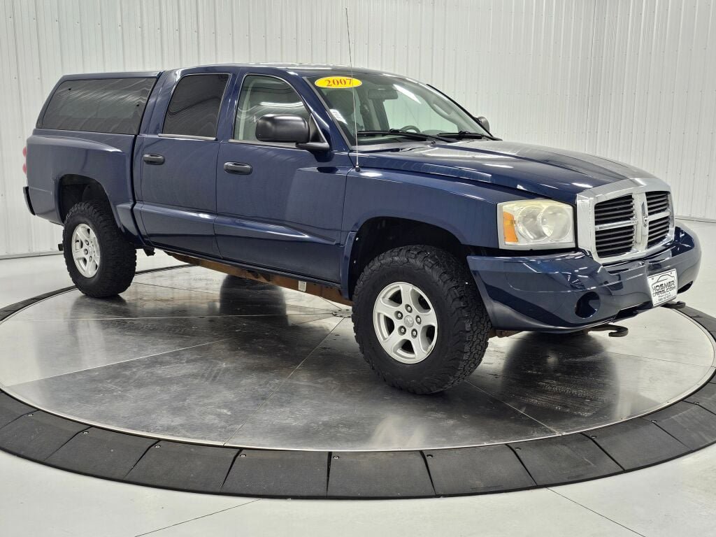 Used 2007 Dodge Dakota SLT w/ Popular Equipment Group AWD/4WD image 7