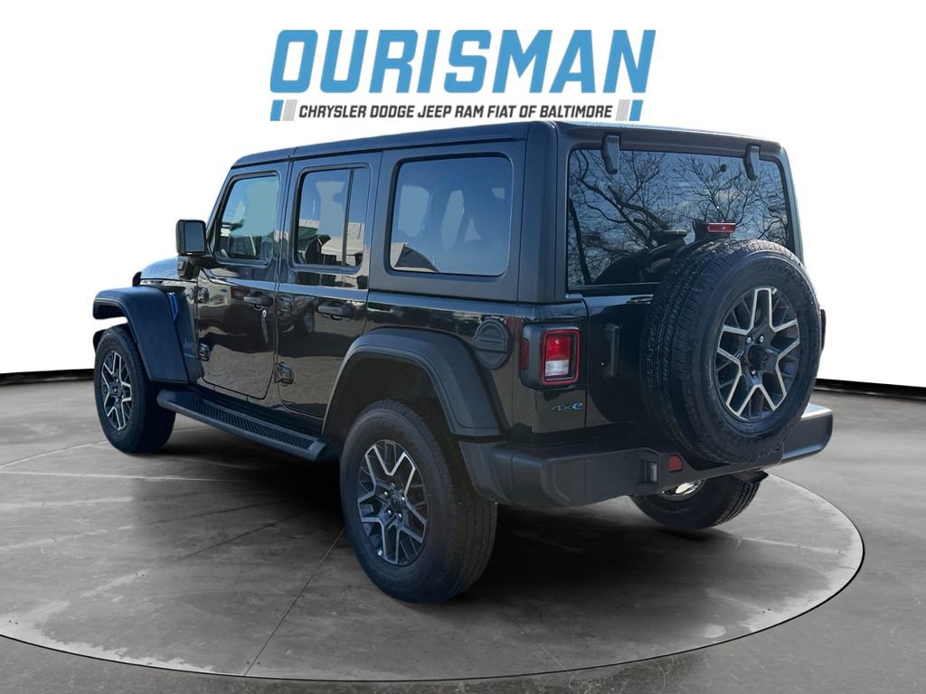Used 2023 Jeep Wrangler Unlimited AWD/4WD image 4