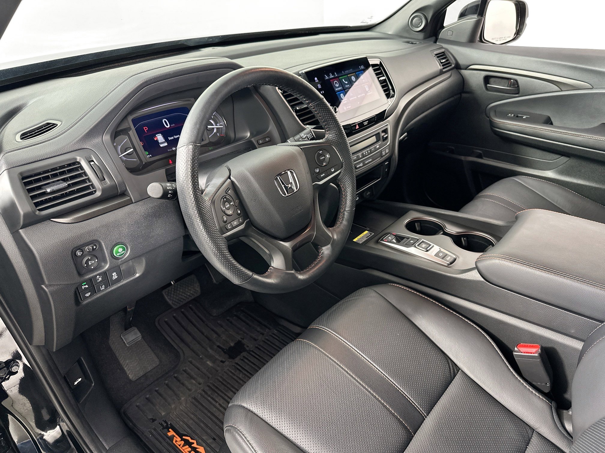 Used 2024 Honda Passport TrailSport image 9