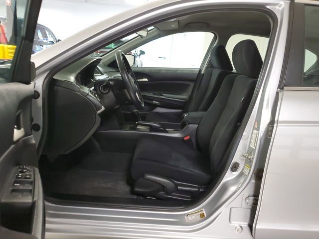 Used 2011 Honda Accord LX image 12