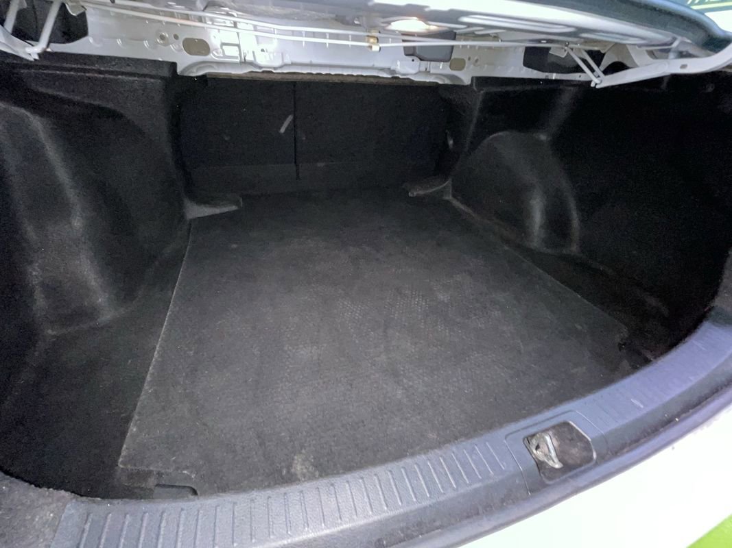 Used 2022 Toyota Corolla LE FWD image 27
