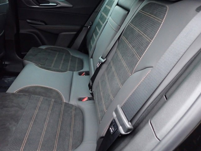 New 2025 Alfa Romeo Tonale Intensa image 13