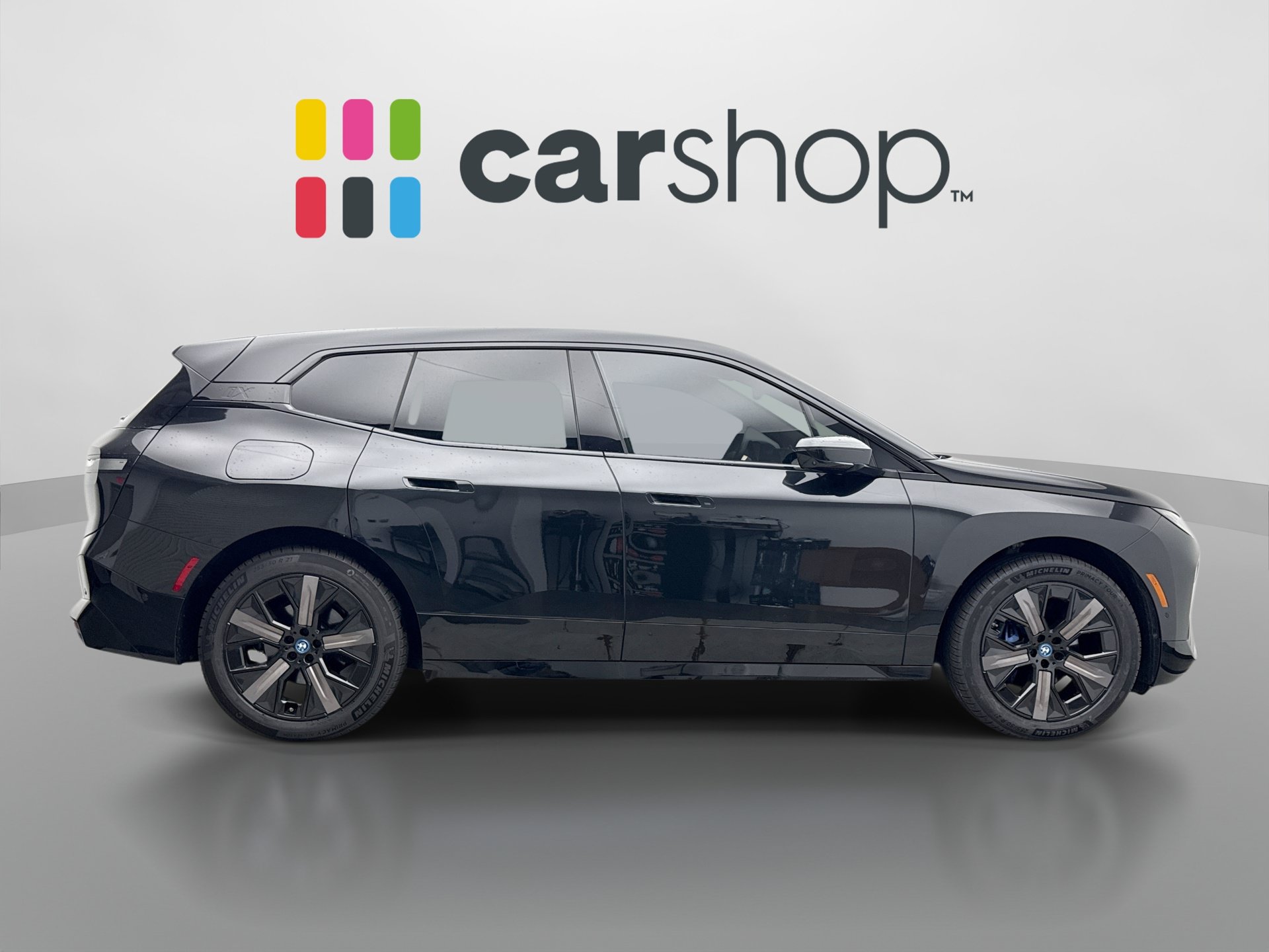 Used 2025 BMW iX xDrive50 w/ Premium Package AWD/4WD image 6