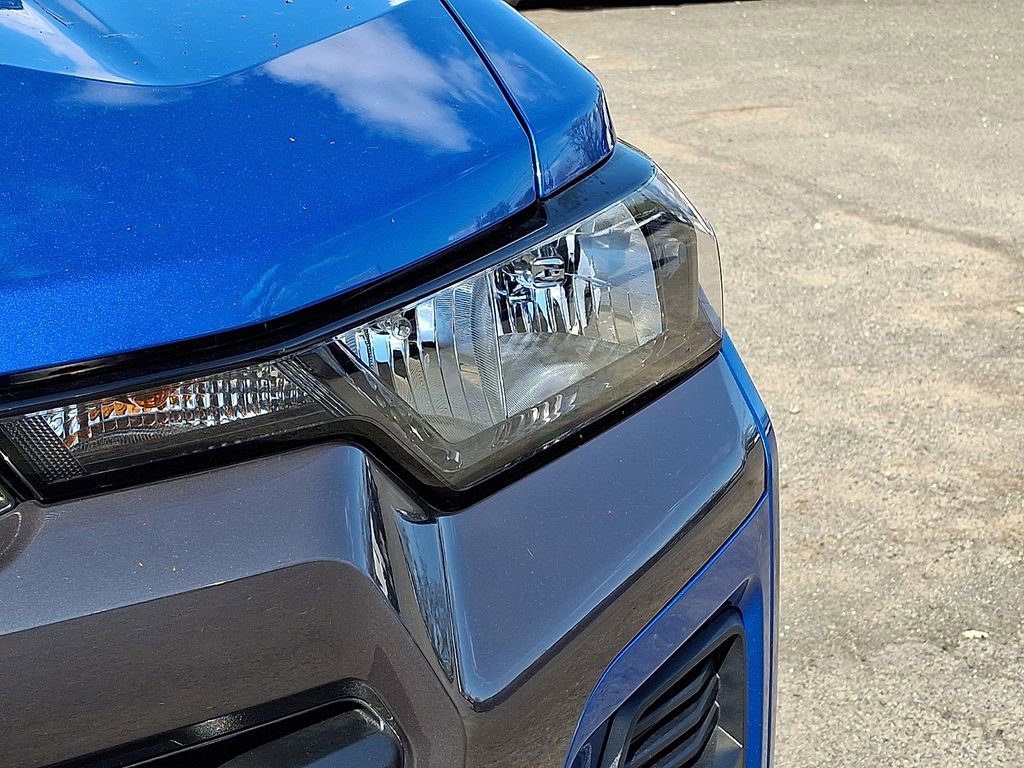 Used 2023 Chevrolet Colorado LT w/ LT Convenience Package II image 37