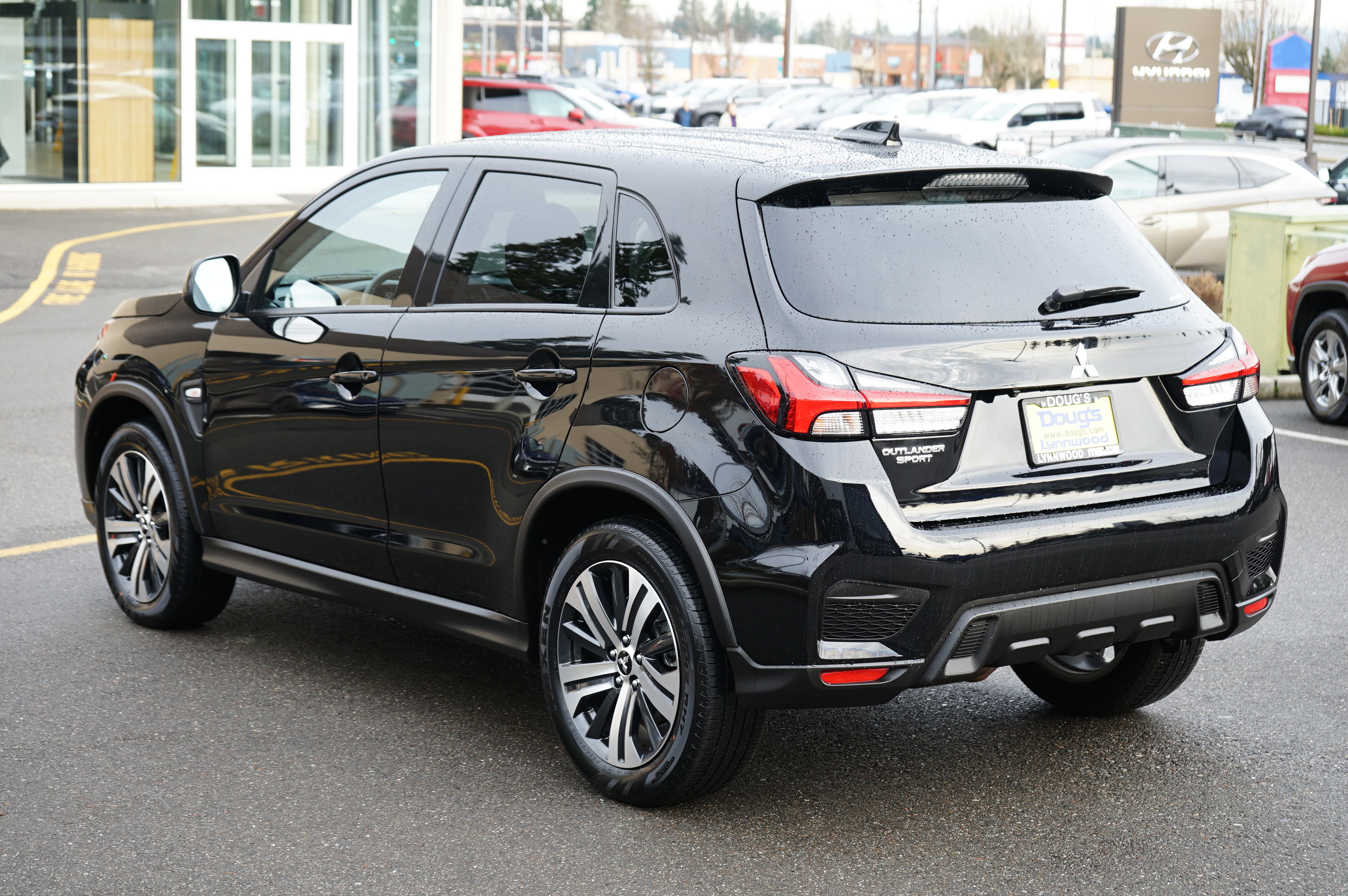 Used 2025 Mitsubishi Outlander Sport ES image 6