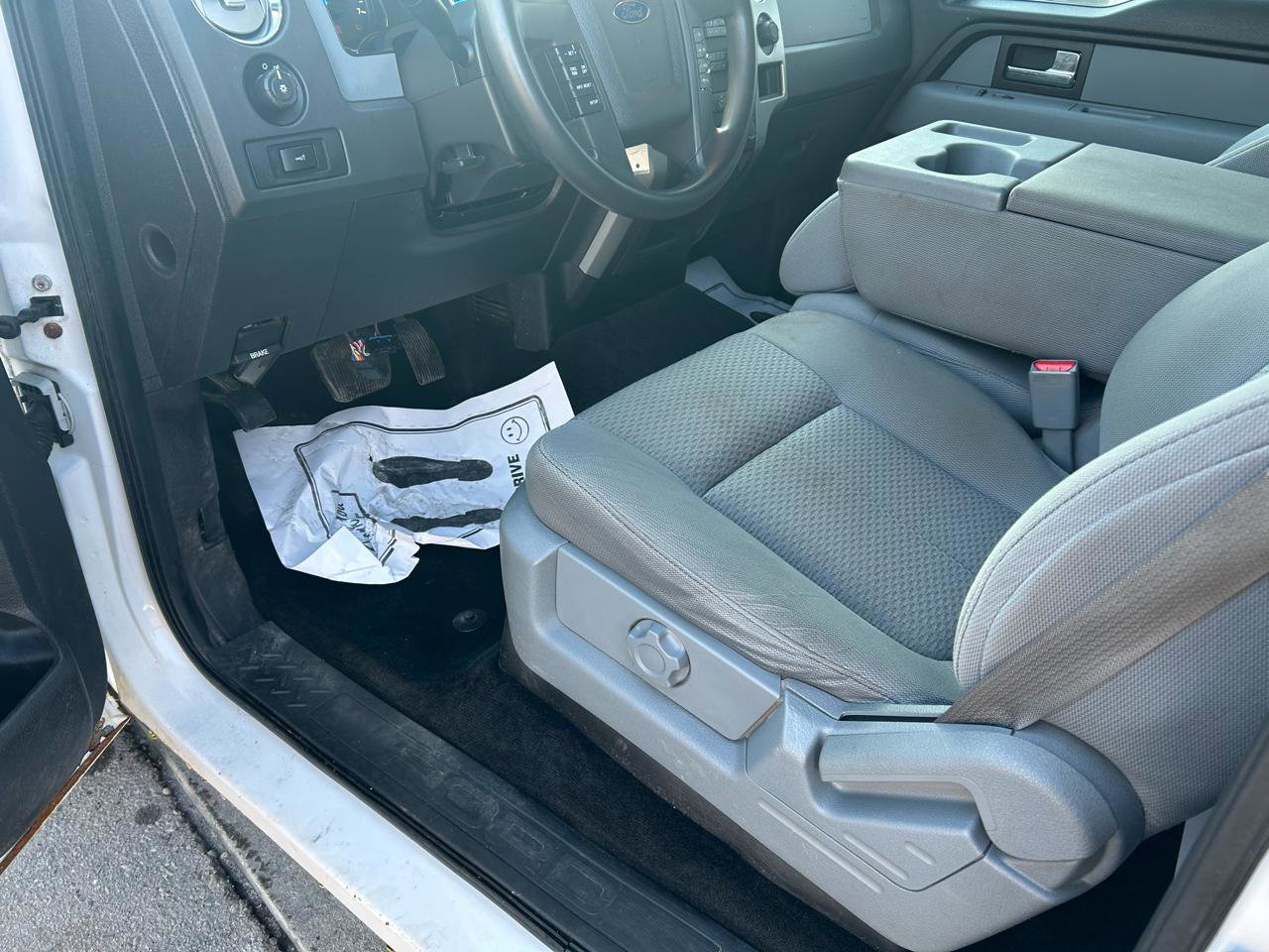 Used 2013 Ford F150 XLT w/ Trailer Tow Pkg image 10