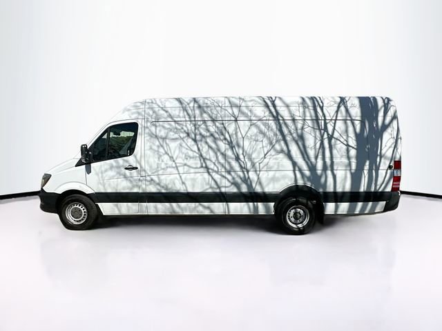 Used 2018 Mercedes-Benz Sprinter 3500 image 4