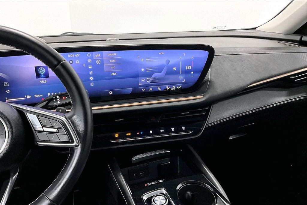 Used 2025 Buick Envision Sport Touring AWD/4WD image 8