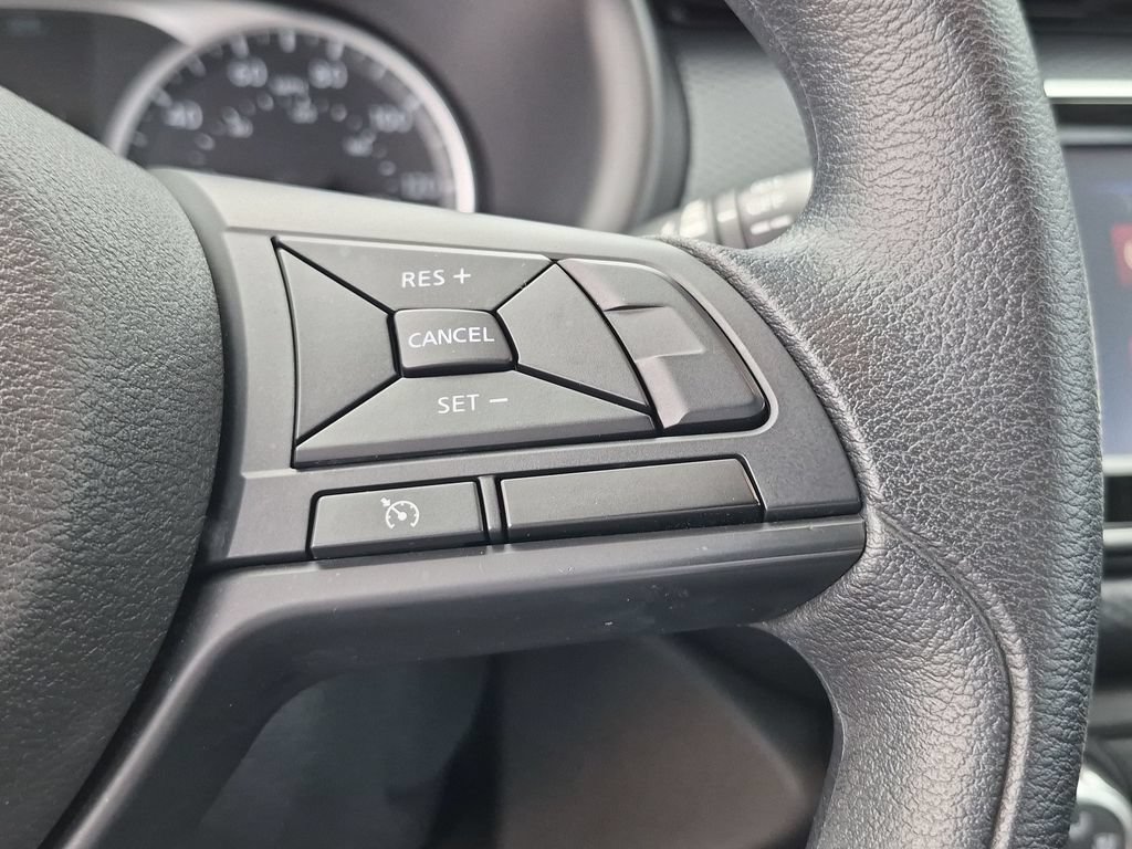 Certified 2023 Nissan Kicks S FWD image 17
