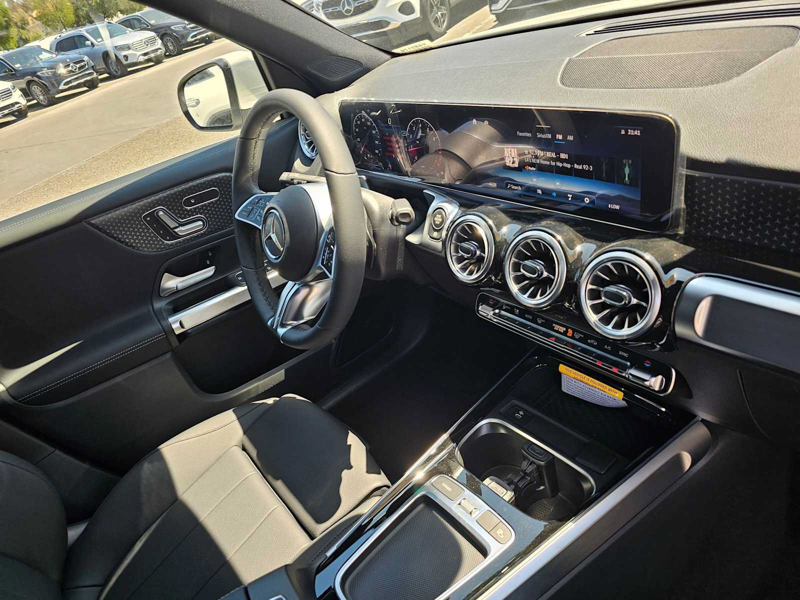 New 2026 Mercedes-Benz GLB 250 image 11