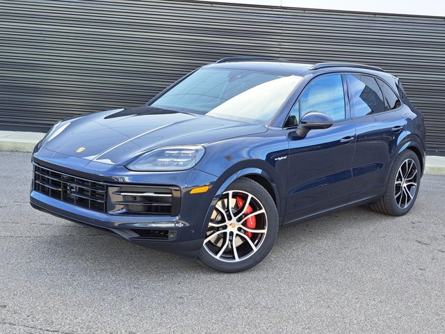 New 2026 Porsche Cayenne S
