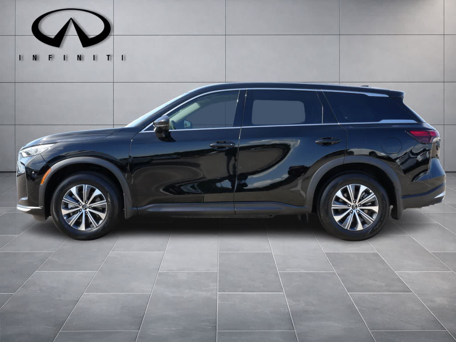 Certified 2026 INFINITI QX60 Pure w/ Cargo Package FWD image 4