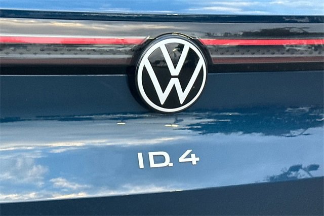 Used 2023 Volkswagen ID.4 Pro image 34