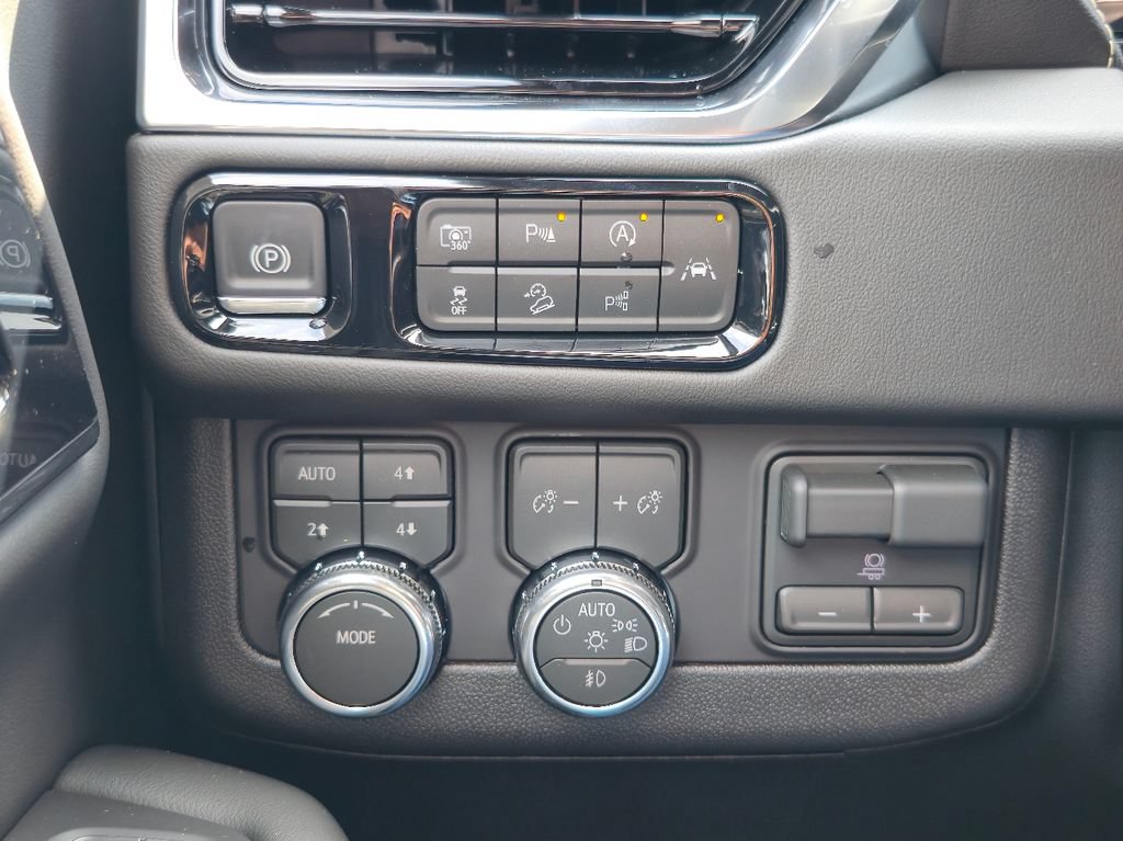 New 2026 GMC Yukon XL Elevation w/ Elevation Premium Package AWD/4WD image 18