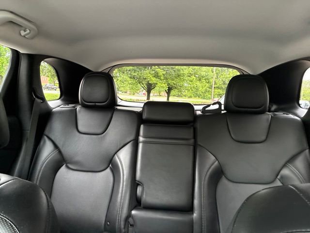 Used 2019 Jeep Cherokee Limited AWD/4WD image 29