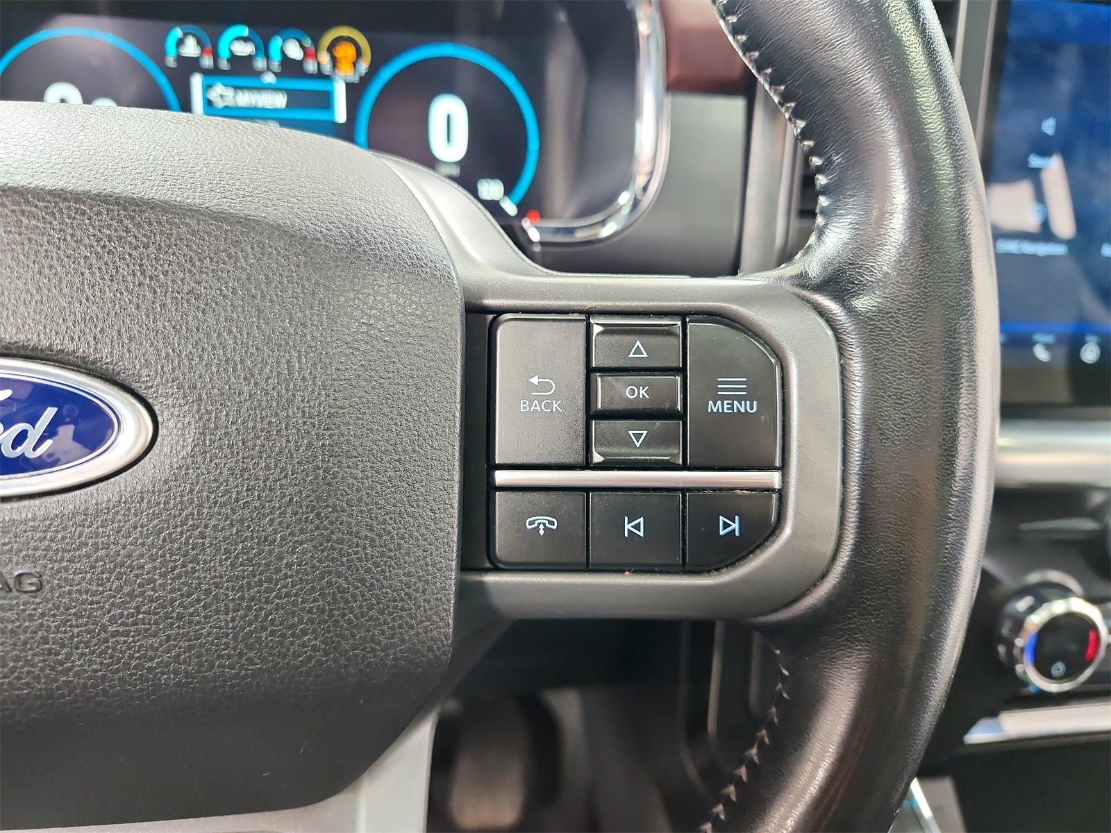 Used 2021 Ford F150 Lariat w/ Equipment Group 502A High image 26