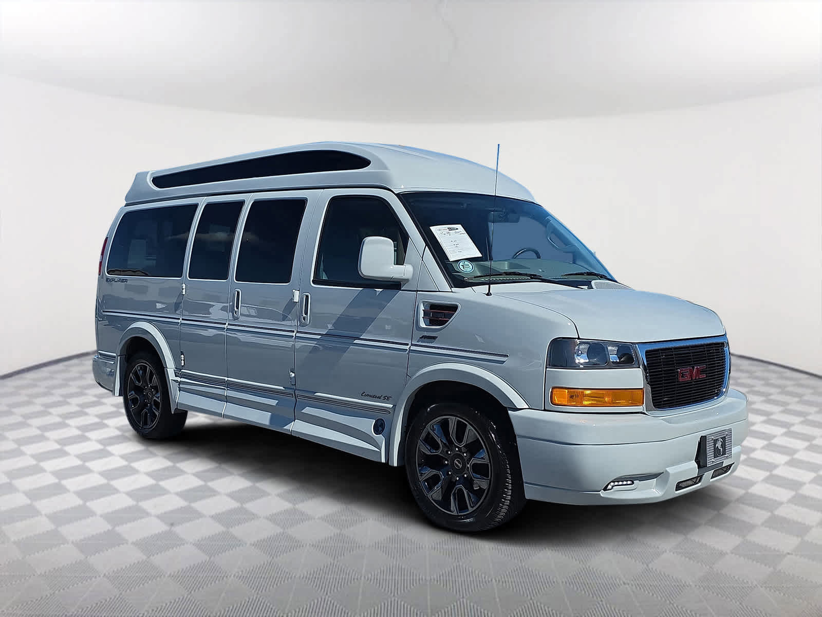 Used 2023 GMC Savana 2500