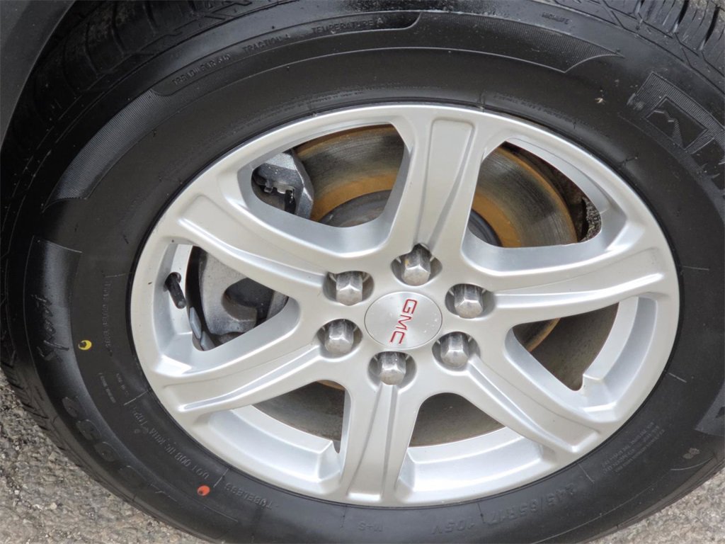 Used 2019 GMC Acadia SLE image 8