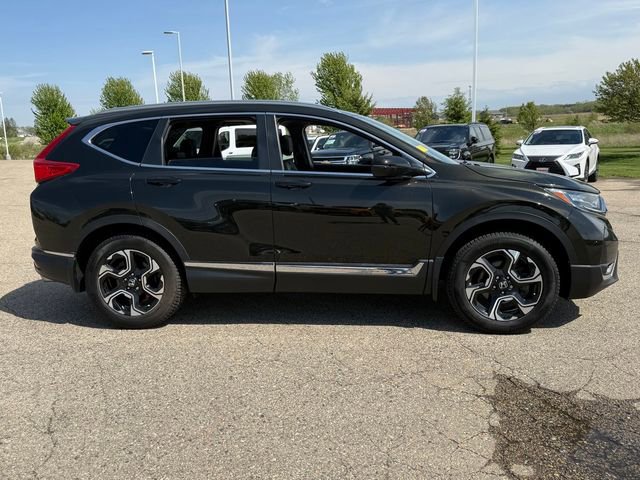 Used 2017 Honda CR-V Touring image 2