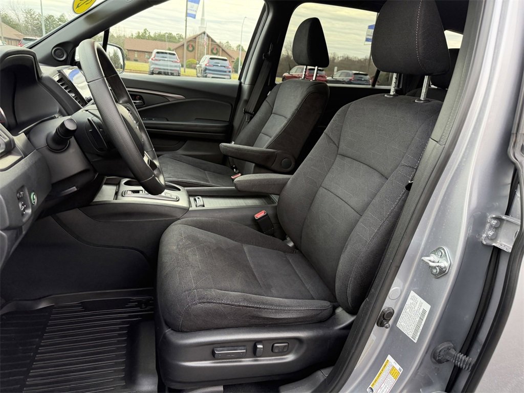 Used 2022 Honda Pilot Sport image 20