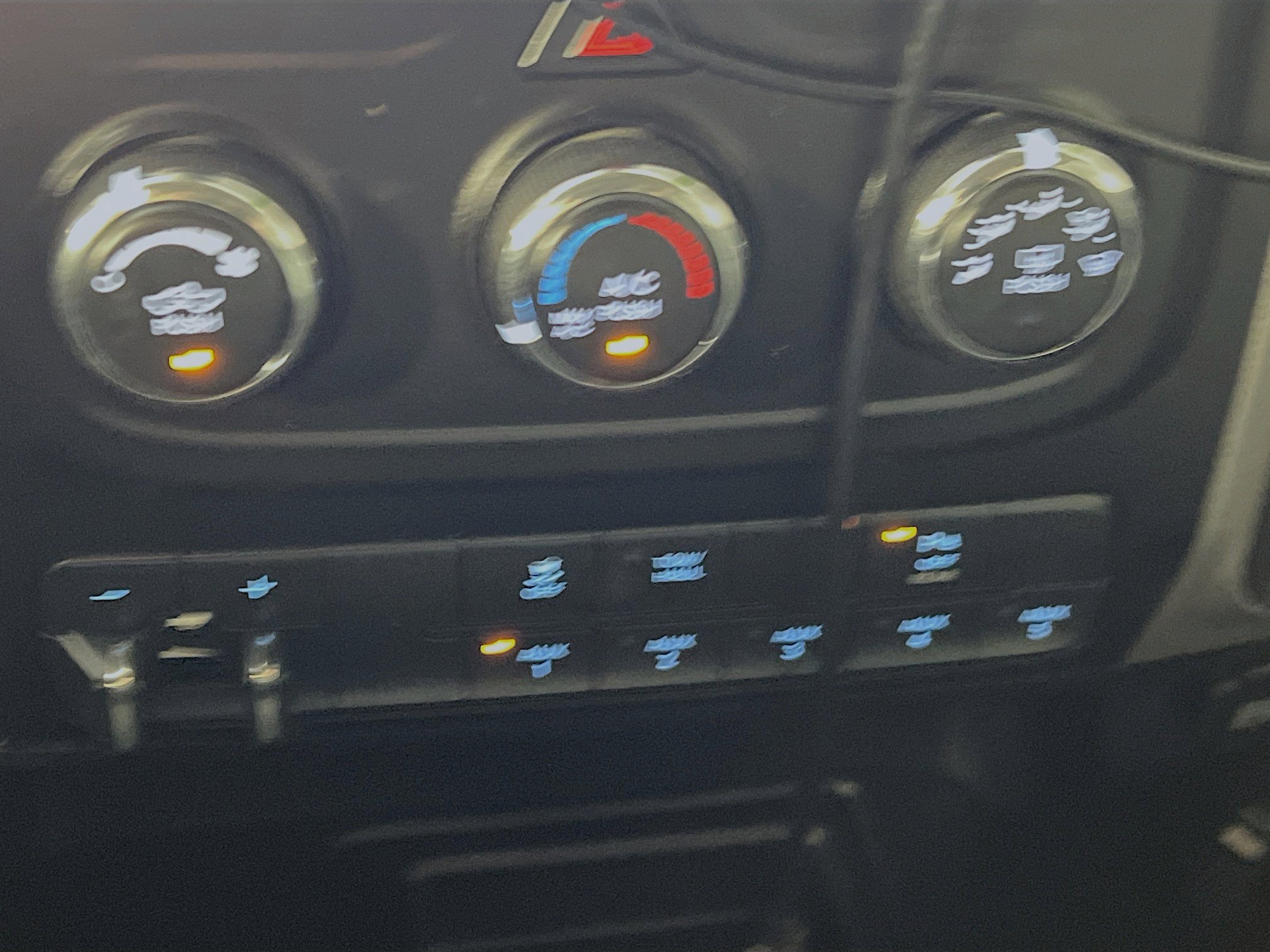 Used 2016 RAM 2500 Tradesman w/ Chrome Appearance Group image 24