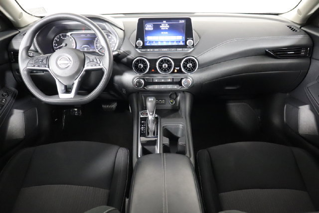 Used 2025 Nissan Sentra SV FWD image 12