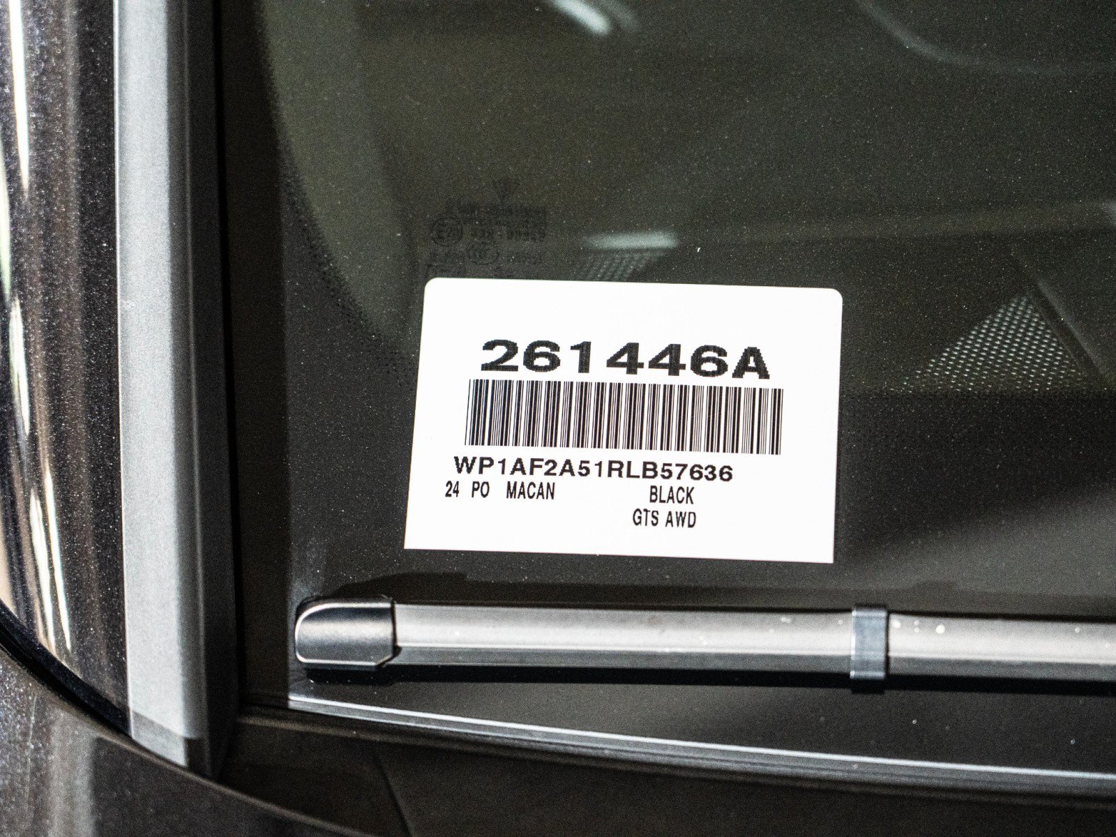 Certified 2024 Porsche Macan GTS AWD/4WD image 27