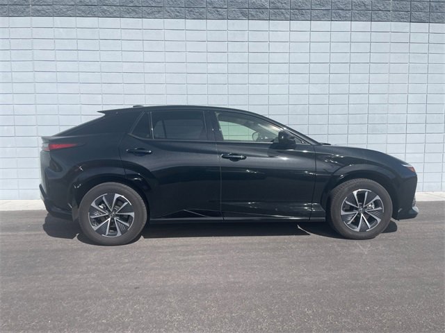 Certified 2025 Lexus RZ 300e w/ Accessory Package (Z1) image 2