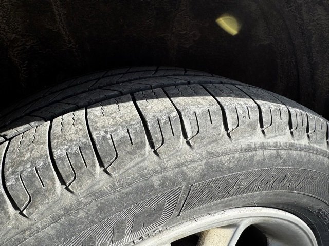 Used 2005 Toyota Sienna XLE image 39