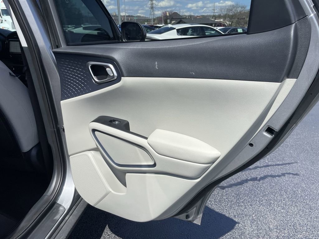 Certified 2023 Kia Soul EX image 24