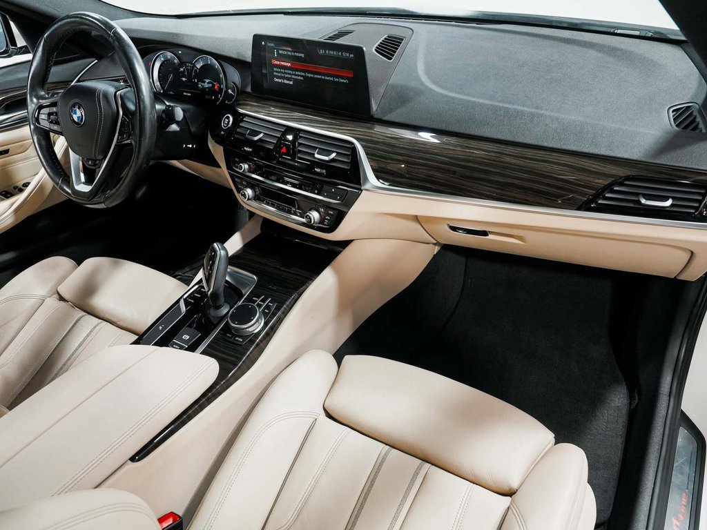 Used 2018 BMW 530i xDrive image 34