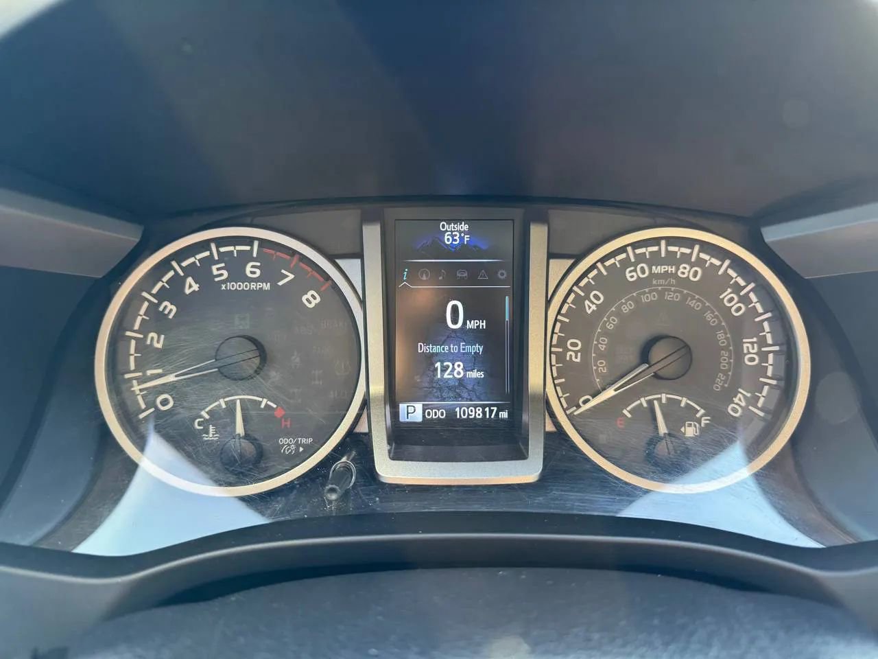 Used 2017 Toyota Tacoma SR5 image 14