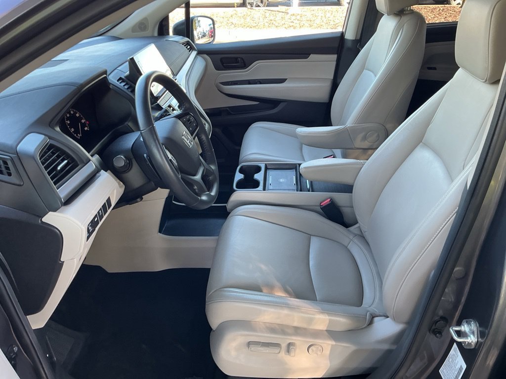 Used 2025 Honda Odyssey EX-L image 17