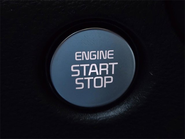 Certified 2025 Kia Carnival SX w/ SX Dark Edition Package image 32