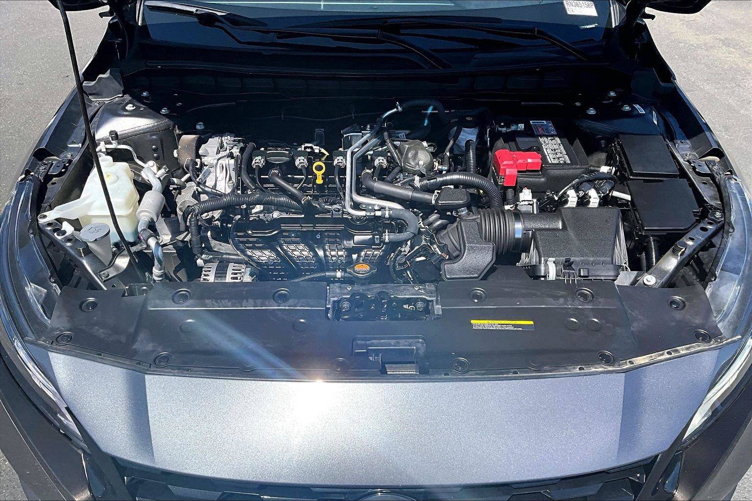 Used 2024 Nissan Altima 2.5 SR FWD image 29