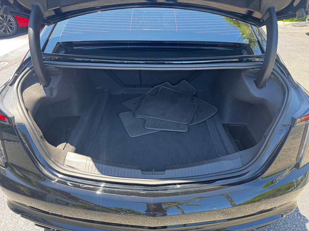 Used 2024 Cadillac CT5 V Blackwing w/ LPO, Bronce Accent Package RWD image 17