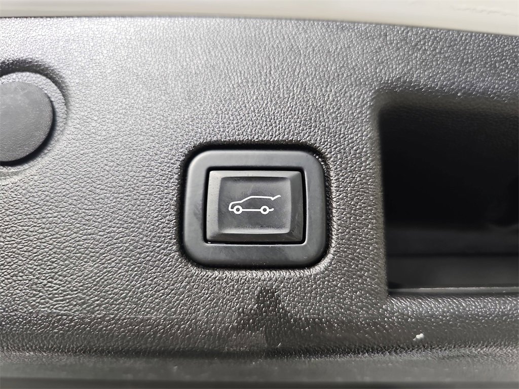 Certified 2022 Chevrolet Equinox Premier image 20