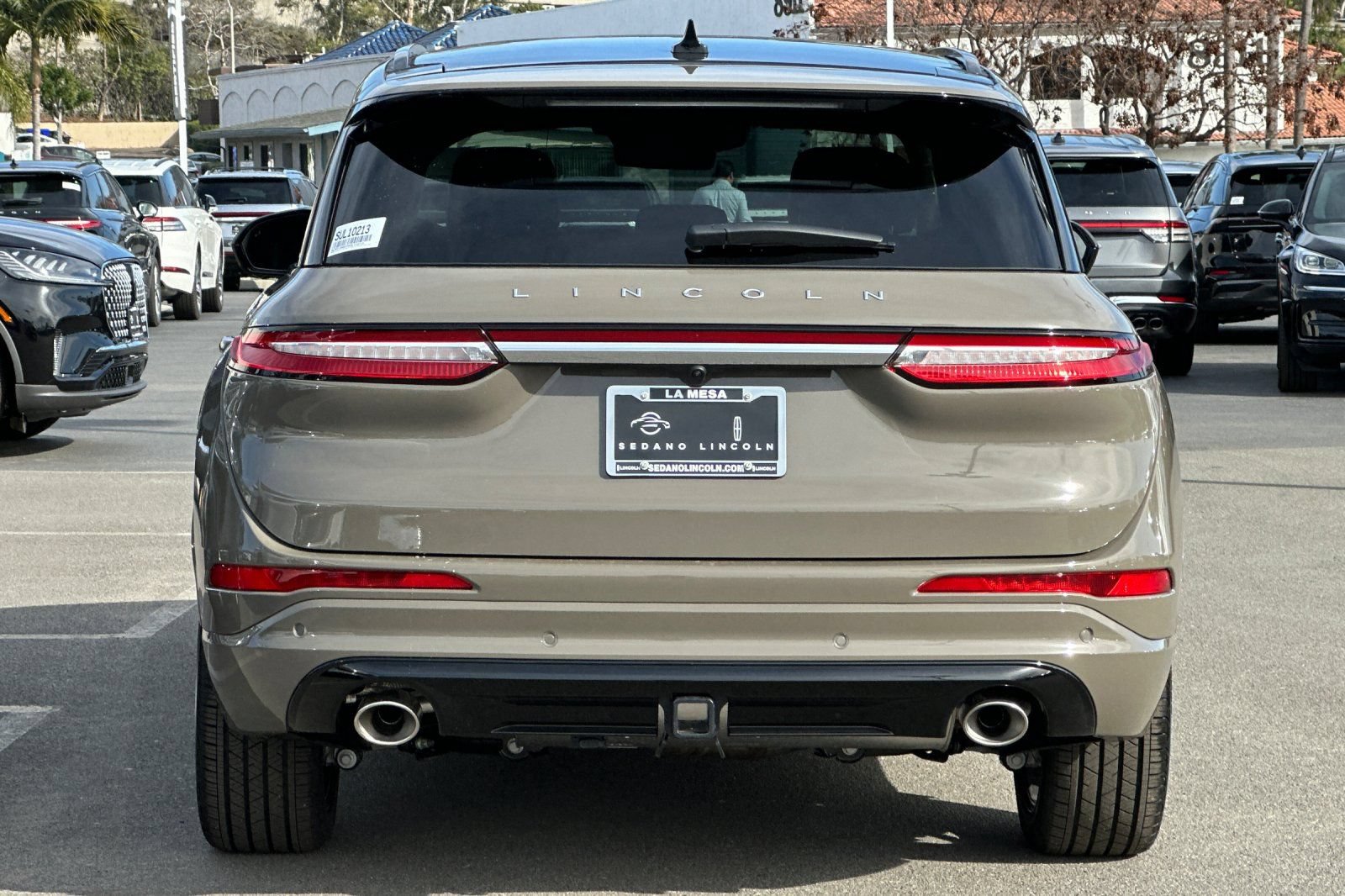 New 2025 Lincoln Corsair Grand Touring w/ Equipment Group 302A AWD/4WD image 4
